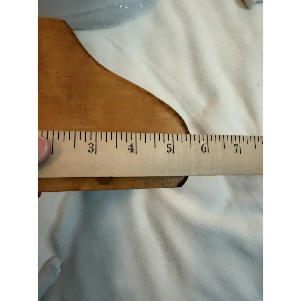 Vintage Wooden Wall Mount Hair Dryer Holder Curling Iron Organizer Heart Decor